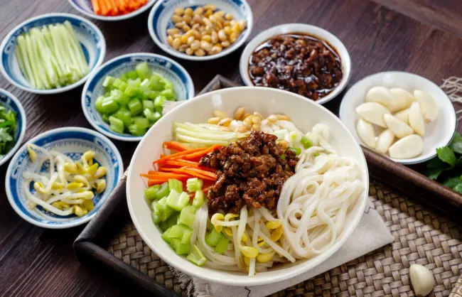 beijing noodles with soybean paste