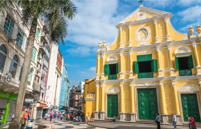 Macau Senado Square - China Xian Tour: Private & Tailor-Made China Tours Macau Senado Square